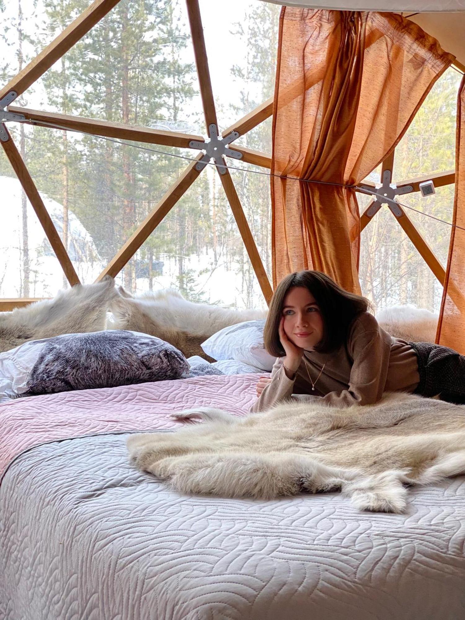 Aurora Igloo Fireplace-Heated Tents In A Secret Forest With Private Jacuzzi And Shared Sauna Bathroom And Dog Friendly Rovaniemi Kültér fotó